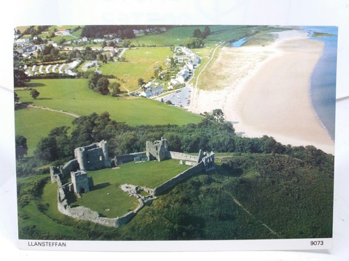 Llansteffan castle beach - beach, and