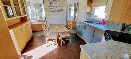 Self catering static caravan - self,